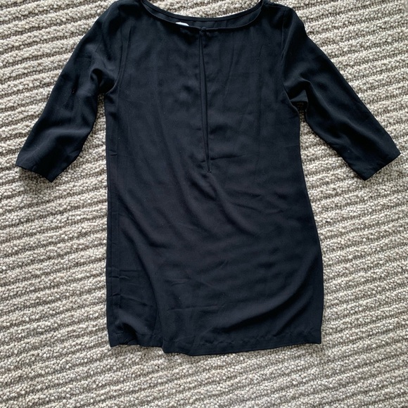 Leith Simple LBD - Picture 2 of 2